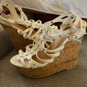 White wedges
